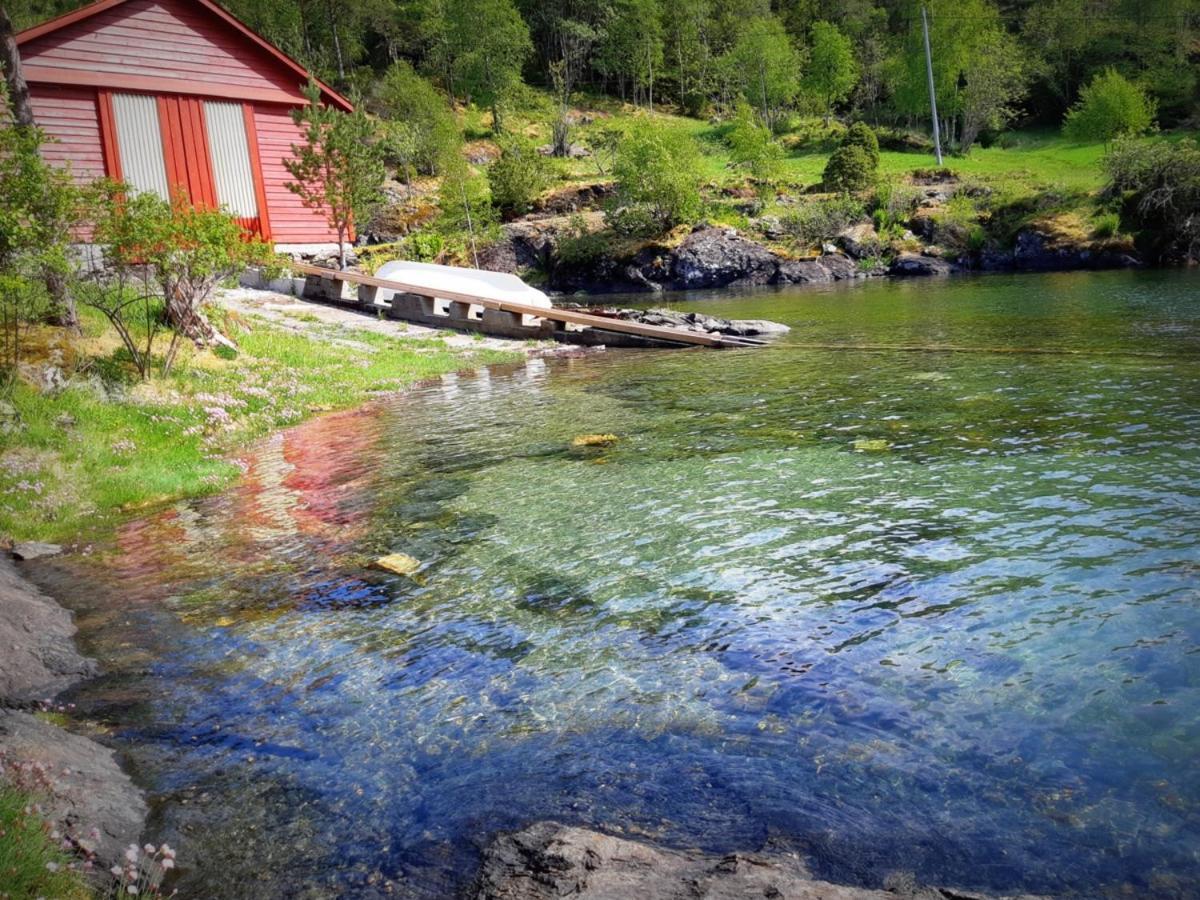 Holtarheim, Holidayhouse, Boat Included Eikefjord Exterior photo